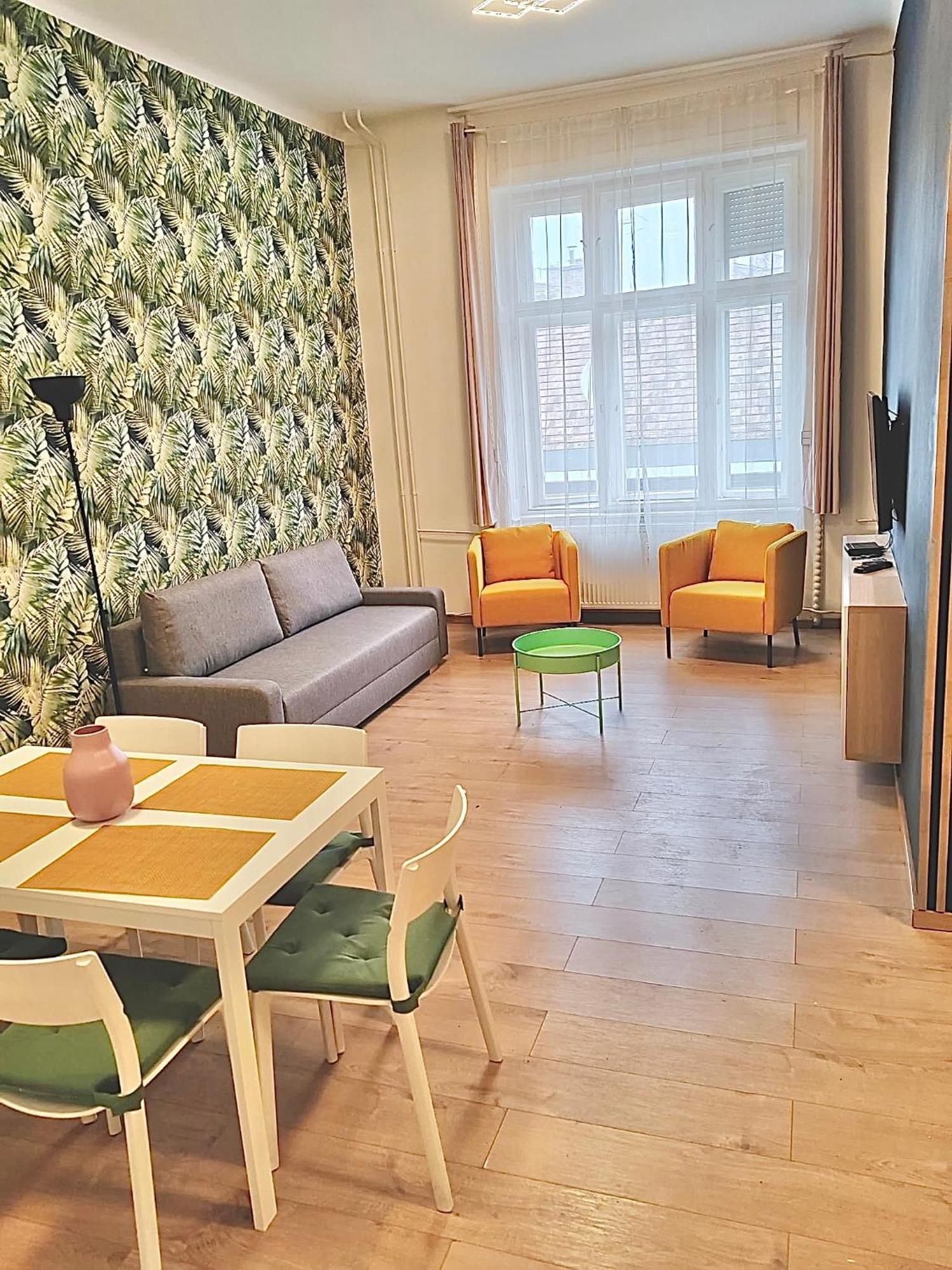 Home R1274 #Freeparking Budapeszt Zewnętrze zdjęcie